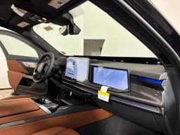BMW 7 Series 740i xDrive Sedan 2027 — side view