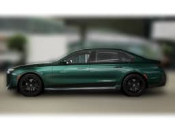 BMW 7 Series 740i xDrive Sedan 2027 — side view