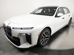 BMW 7 Series 740i xDrive Sedan 2027 — side view