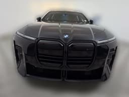 BMW 7 Series 740i xDrive Sedan 2027 — side view