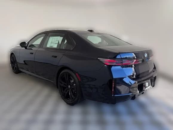 BMW 7 Series 740i xDrive Sedan 2027 — side view