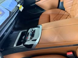 BMW 7 Series 740i xDrive Sedan 2027 — side view