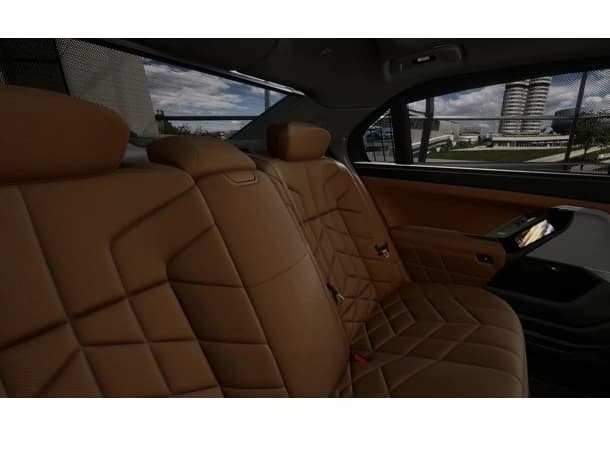 BMW 7 Series 740i xDrive Sedan 2027 — side view