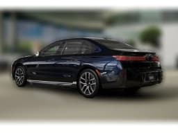 BMW 7 Series 740i xDrive Sedan 2027 — side view