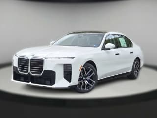 BMW 7 Series 740i xDrive Sedan