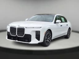 BMW 7 Series 740i xDrive Sedan 2027 — side view