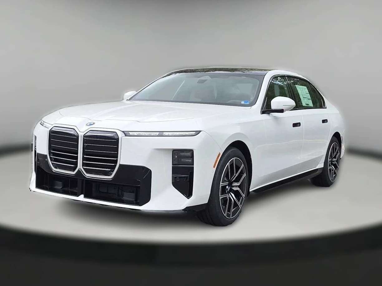 BMW 7 Series 740i xDrive Sedan 2027 — side view