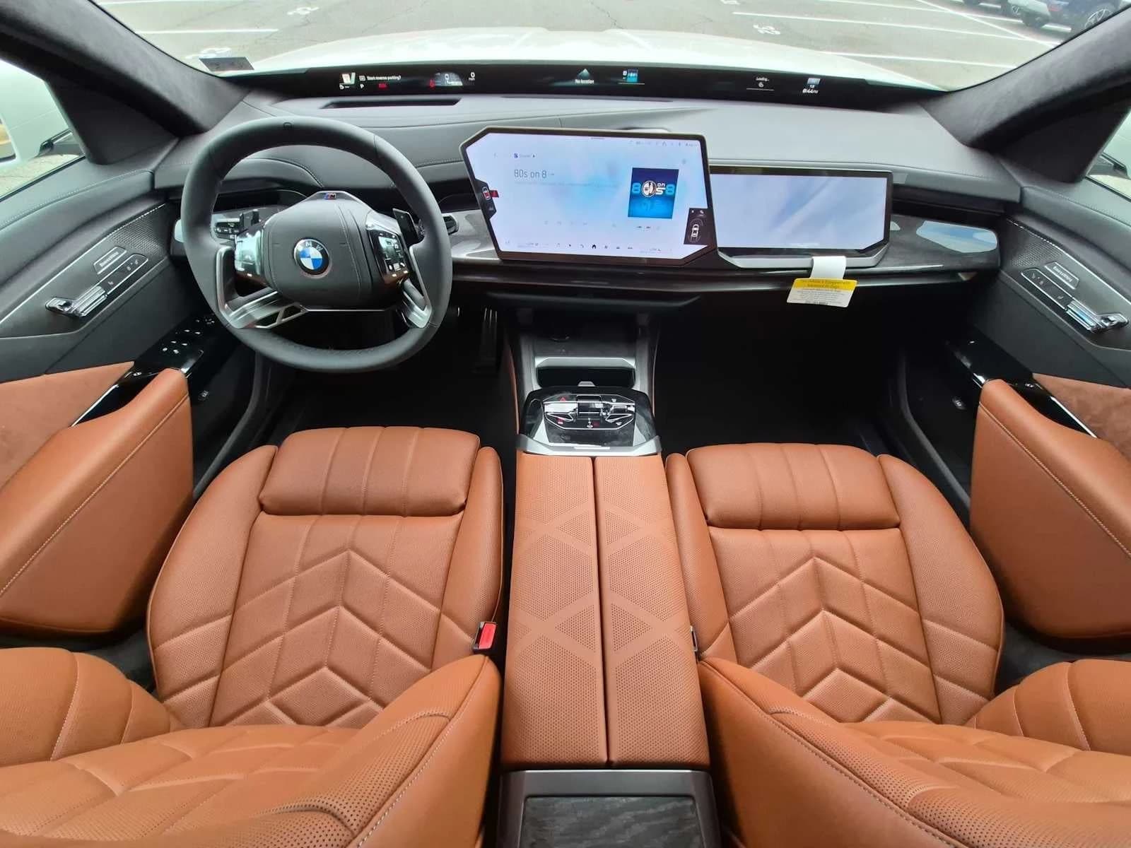 BMW 7 Series 740i xDrive Sedan 2027 — side view