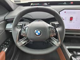 BMW 7 Series 740i xDrive Sedan 2027 — side view