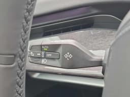 BMW 7 Series 740i xDrive Sedan 2027 — side view