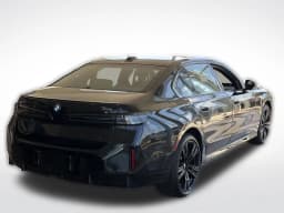 BMW 7 Series 740i xDrive Sedan 2027 — side view