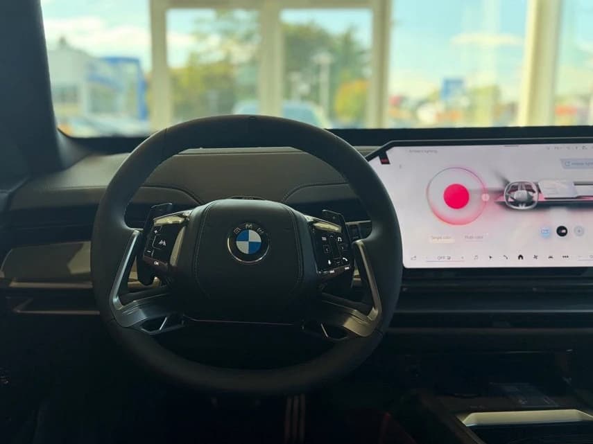 BMW 7 Series 740i xDrive Sedan 2027 — side view