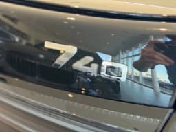 BMW 7 Series 740i xDrive Sedan 2027 — side view