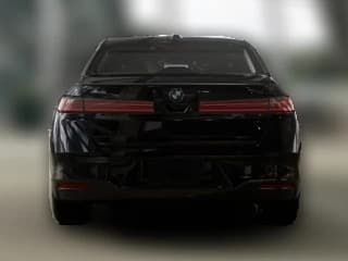 BMW 7 Series 740i xDrive Sedan 2027 — side view