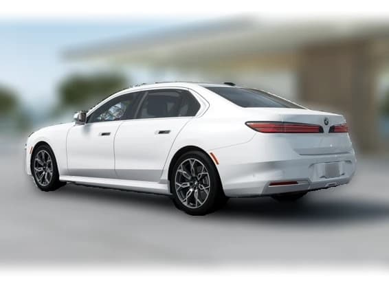 BMW 7 Series 740i xDrive Sedan 2027 — side view