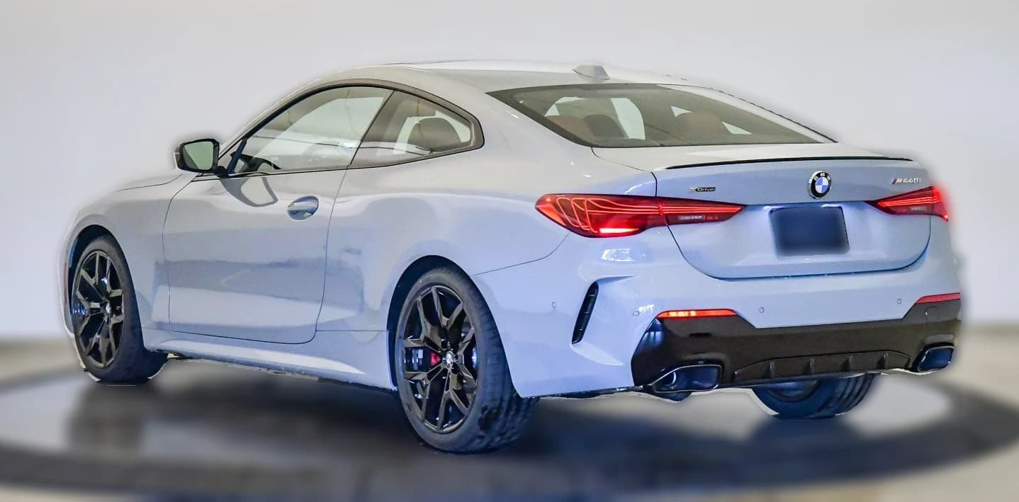 BMW 4 Series M440i xDrive Coupe 2026 — side view