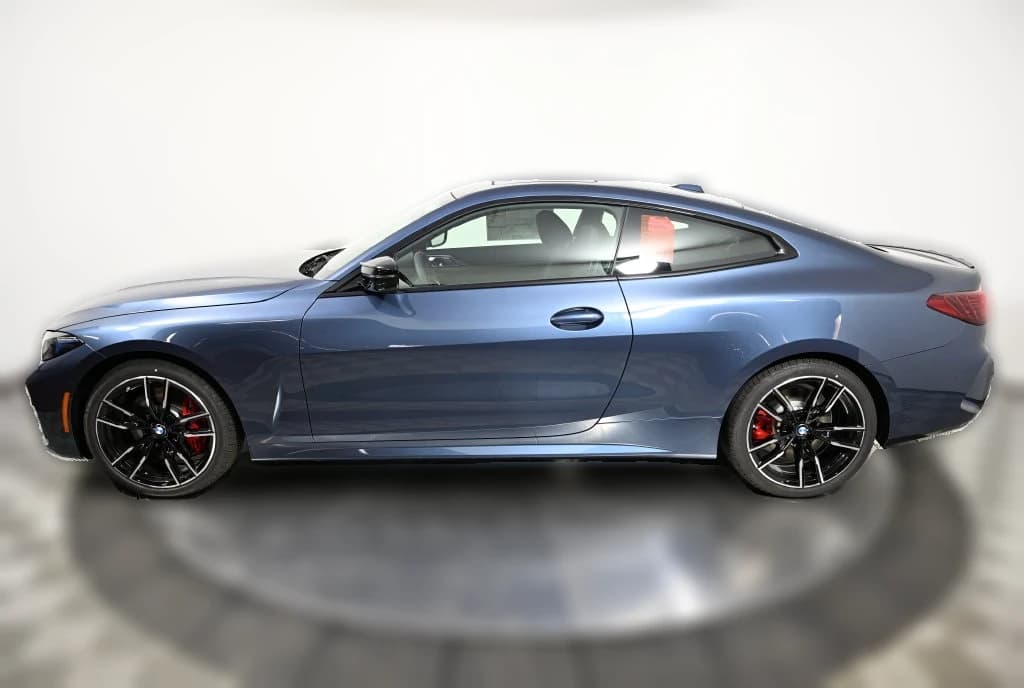 BMW 4 Series M440i xDrive Coupe 2027 — side view