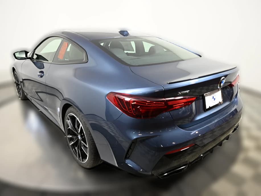 BMW 4 Series M440i xDrive Coupe 2027 — side view