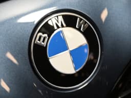 BMW 4 Series M440i xDrive Coupe 2027 — side view