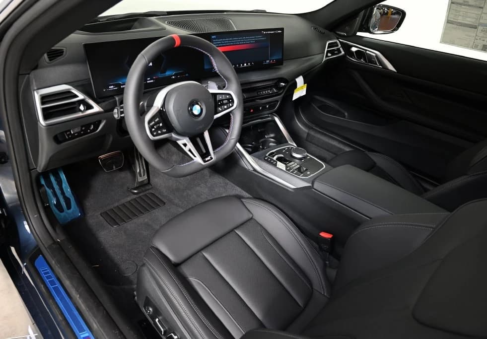 BMW 4 Series M440i xDrive Coupe 2027 — side view