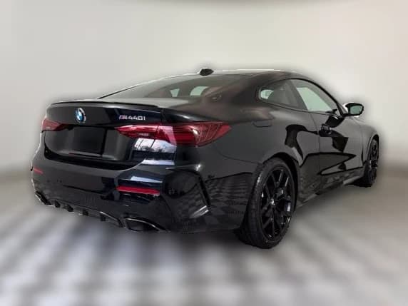 BMW 4 Series M440i xDrive Coupe 2027 — side view