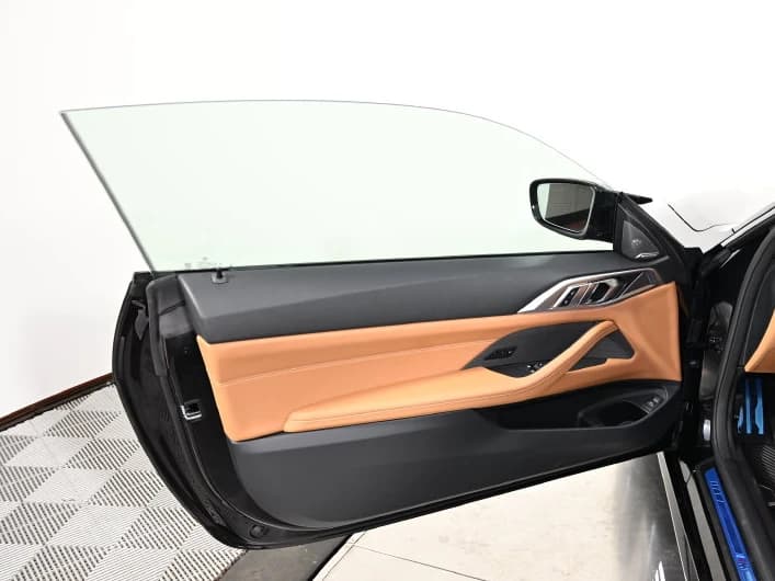 BMW 4 Series M440i xDrive Coupe 2027 — side view