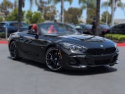 BMW Z4 sDrive30i Roadster 2026 — side view