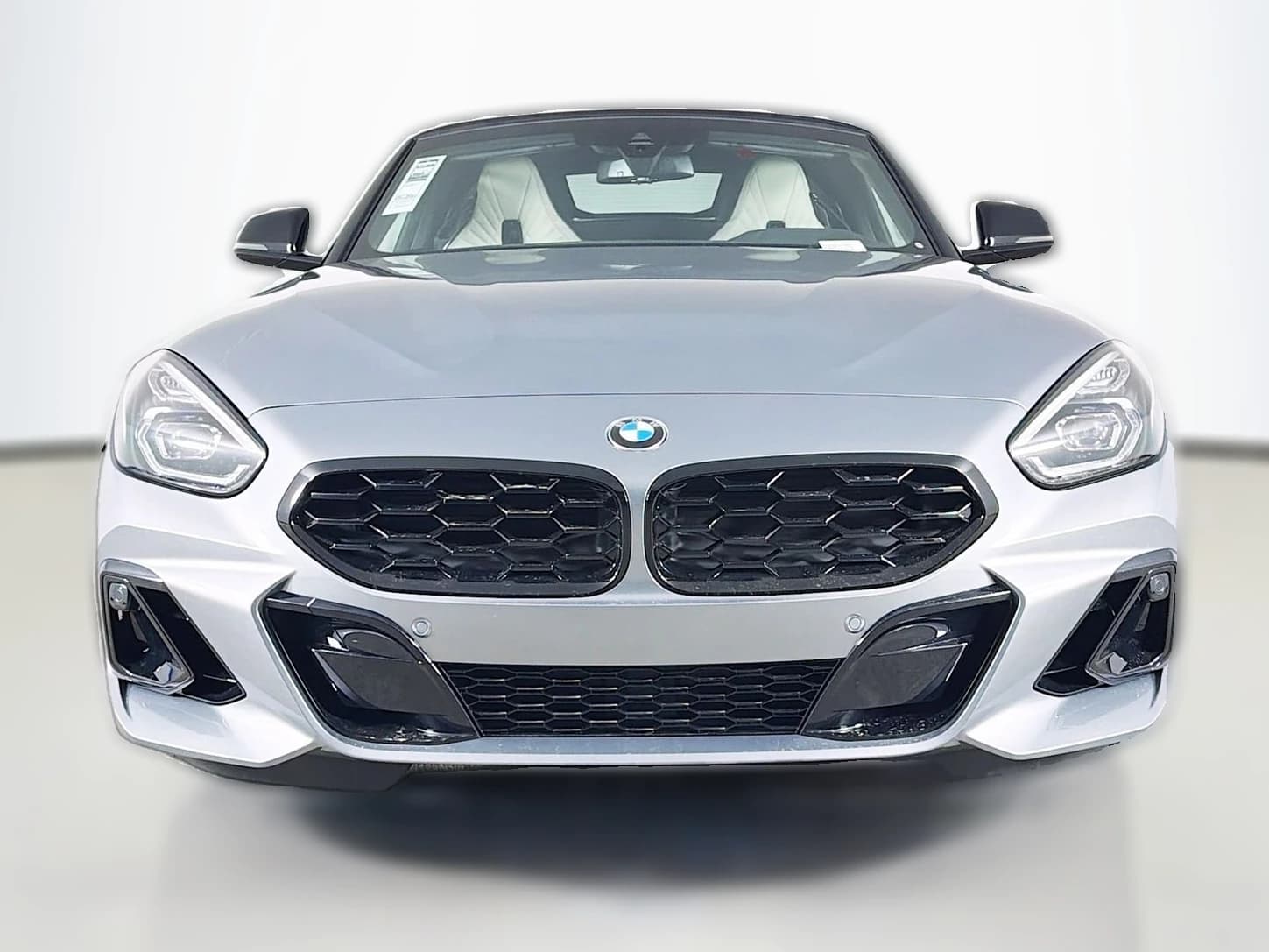 BMW Z4 sDrive30i Roadster 2026 — side view