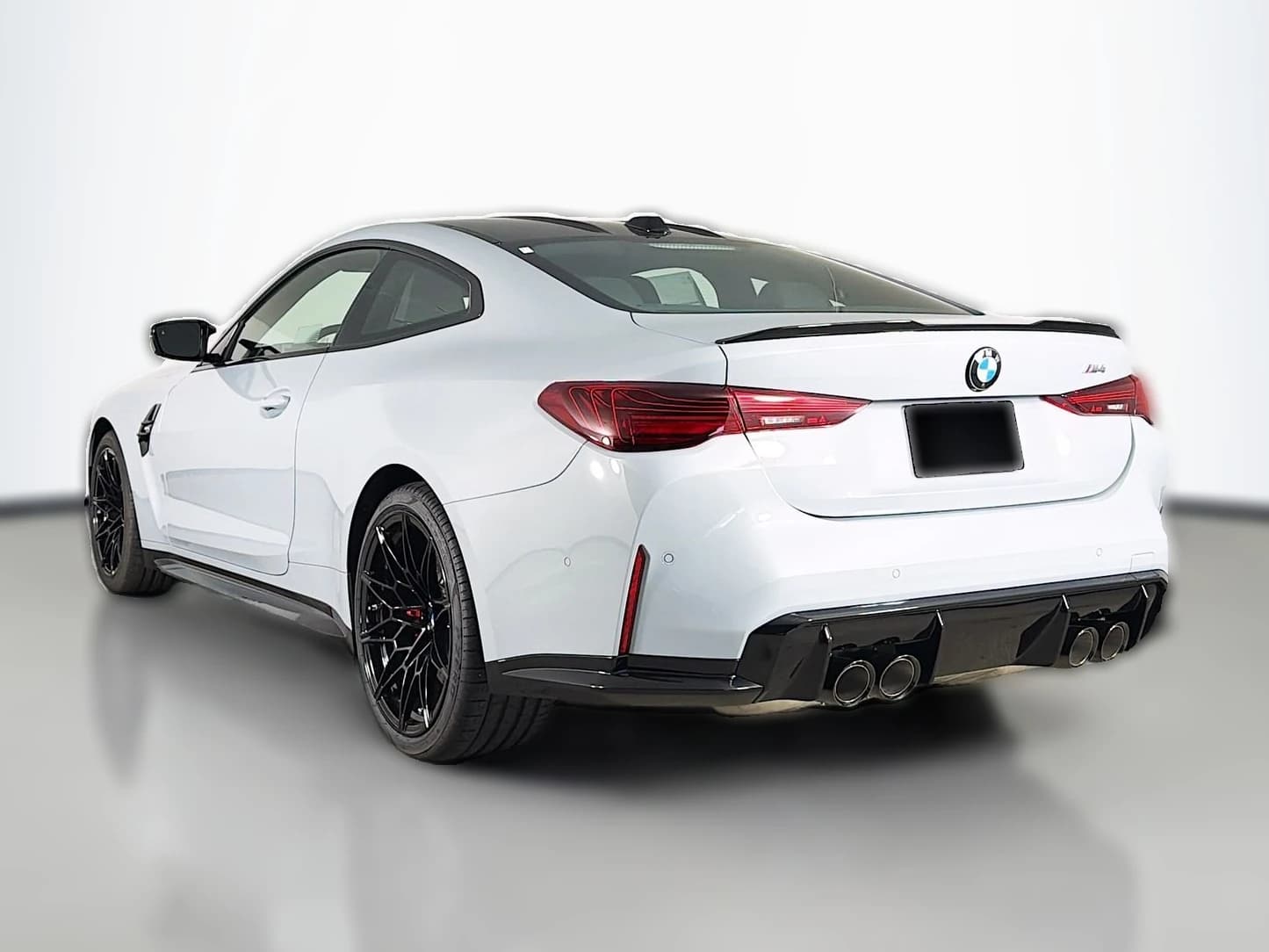 BMW M4 Base Coupe 2027 — side view