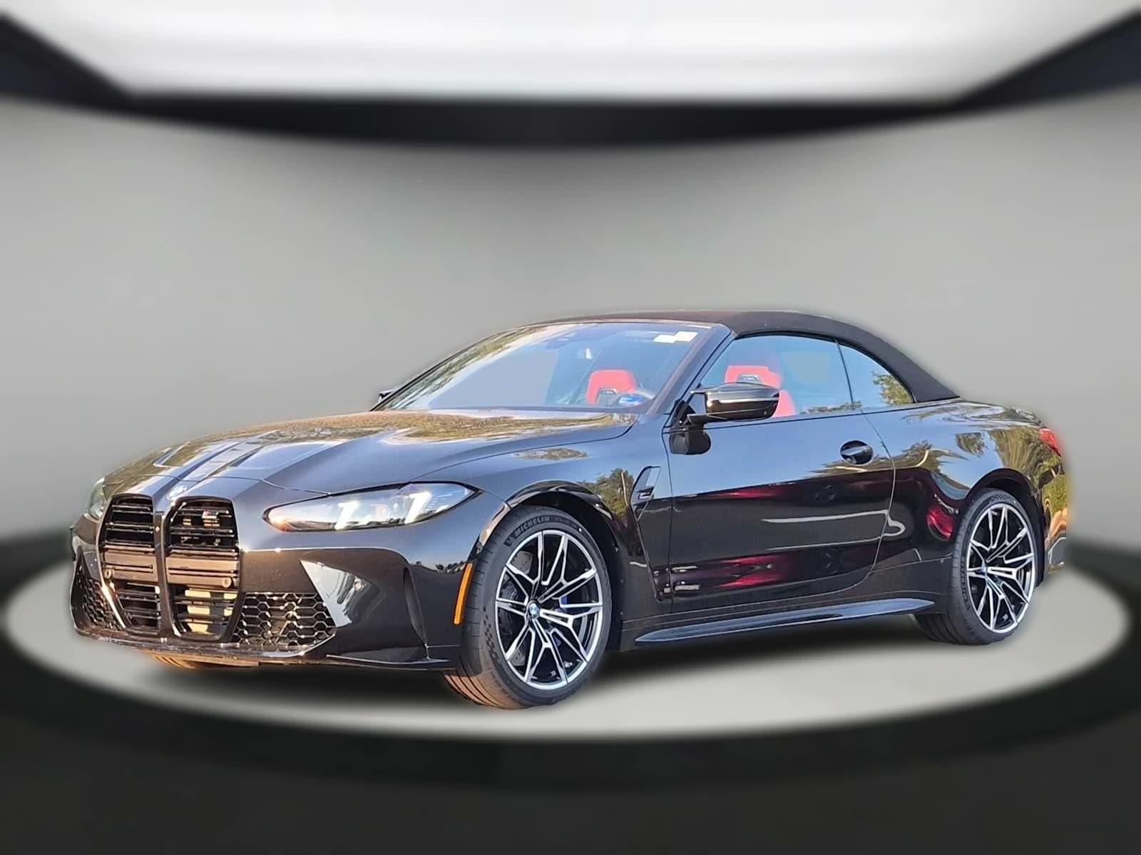 BMW M4 Competition xDrive Convertible 2027 — side view