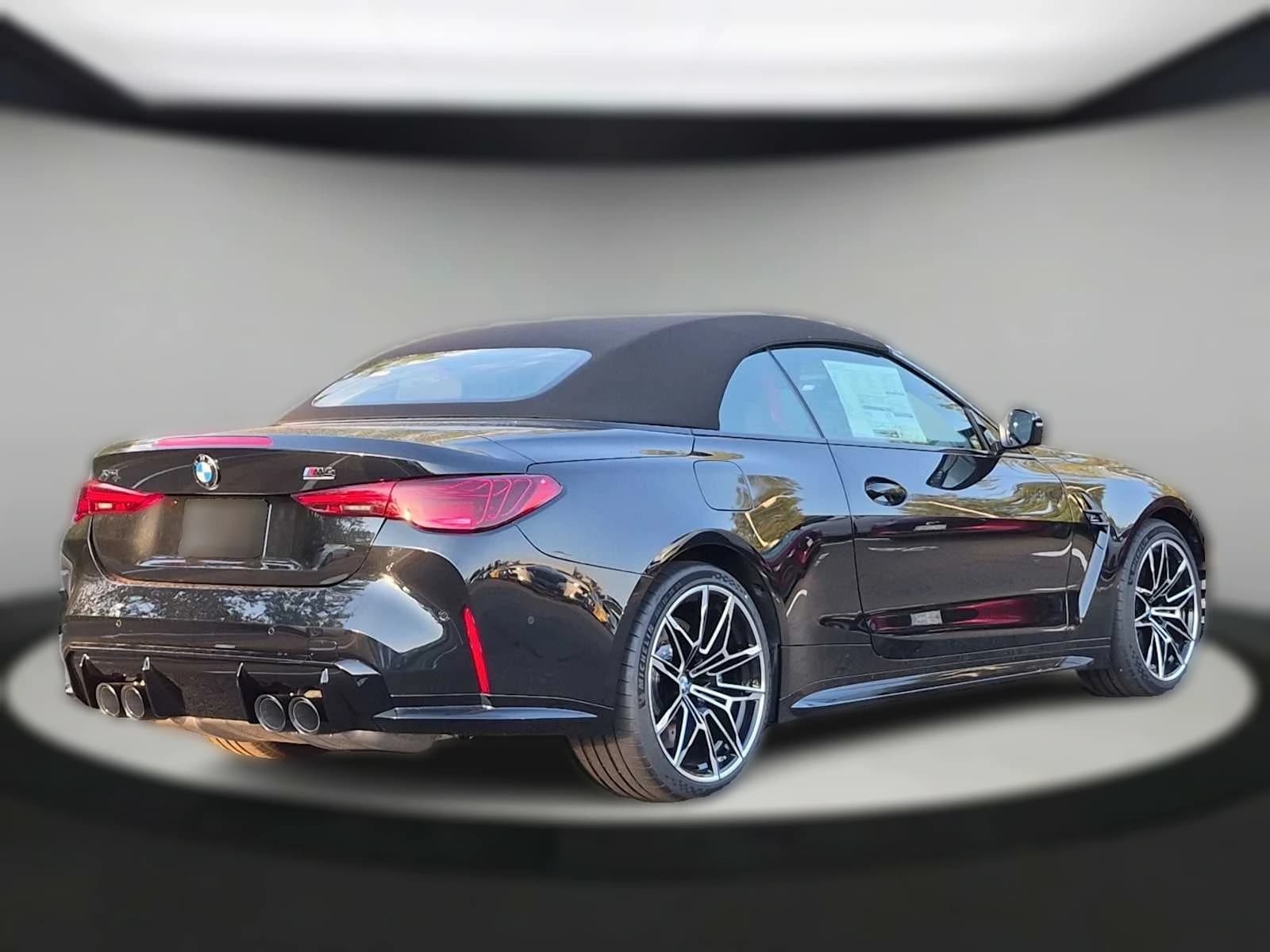 BMW M4 Competition xDrive Convertible 2027 — side view