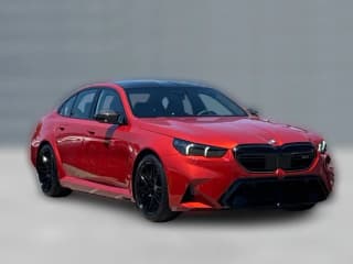 BMW M5 Base (A8) Sedan