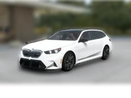 BMW M5 Base Touring 2027 — side view