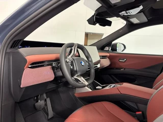 BMW iX3 50 xDrive Sports Activity Vehicle 2027 — side view