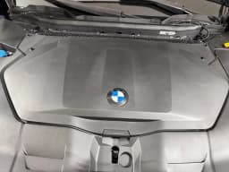 BMW iX3 50 xDrive Sports Activity Vehicle 2027 — side view