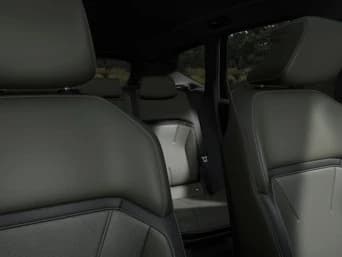 BMW iX3 50 xDrive Sports Activity Vehicle 2027 — side view