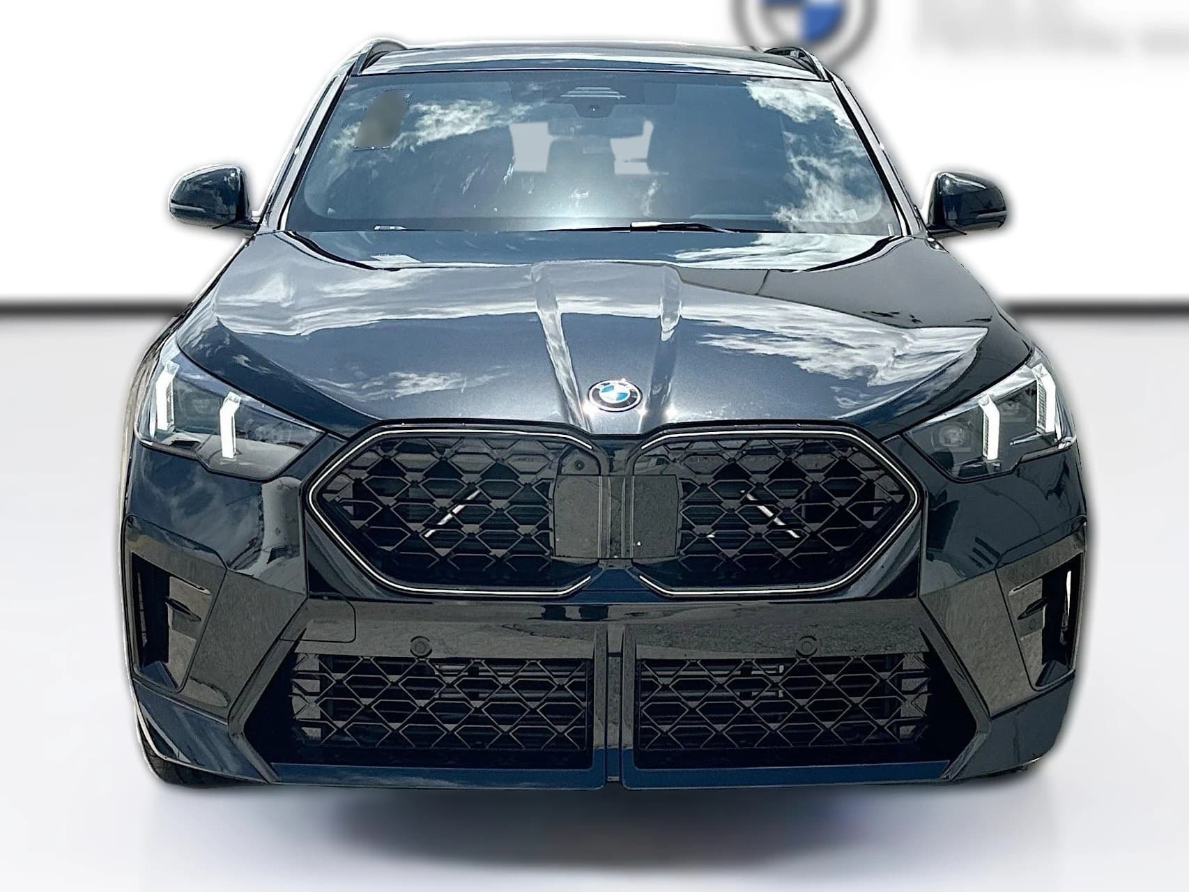 BMW X2 xDrive28i Sports Activity Coupe 2026 — side view