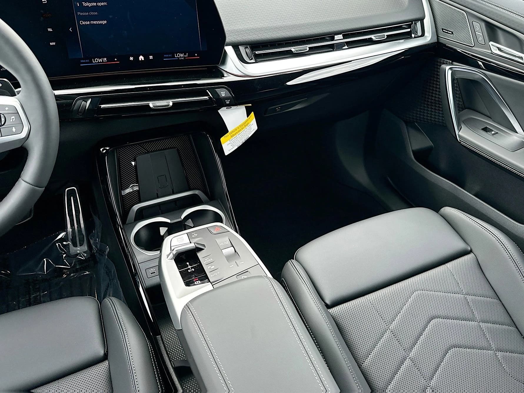 BMW X2 xDrive28i Sports Activity Coupe 2026 — side view