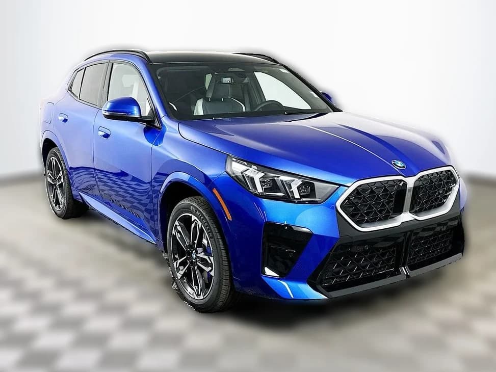 BMW X2 xDrive28i Sports Activity Coupe 2026 — side view