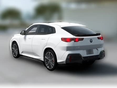 BMW X2 xDrive28i Sports Activity Coupe 2026 — side view
