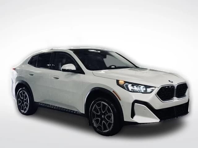 BMW X2 xDrive28i Sports Activity Coupe 2026 — side view