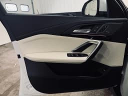BMW X2 xDrive28i Sports Activity Coupe 2026 — side view