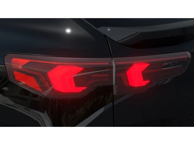 BMW X2 xDrive28i Sports Activity Coupe 2026 — side view