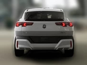 BMW X2 xDrive28i Sports Activity Coupe 2026 — side view