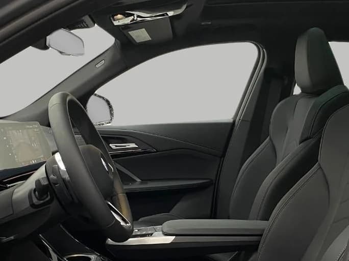 BMW X2 xDrive28i Sports Activity Coupe 2026 — side view