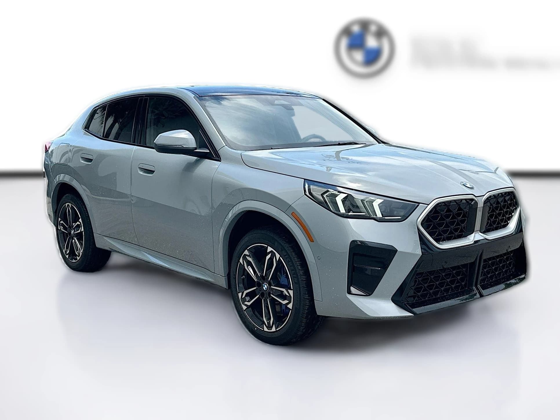 BMW X2 xDrive28i Sports Activity Coupe 2026 — side view
