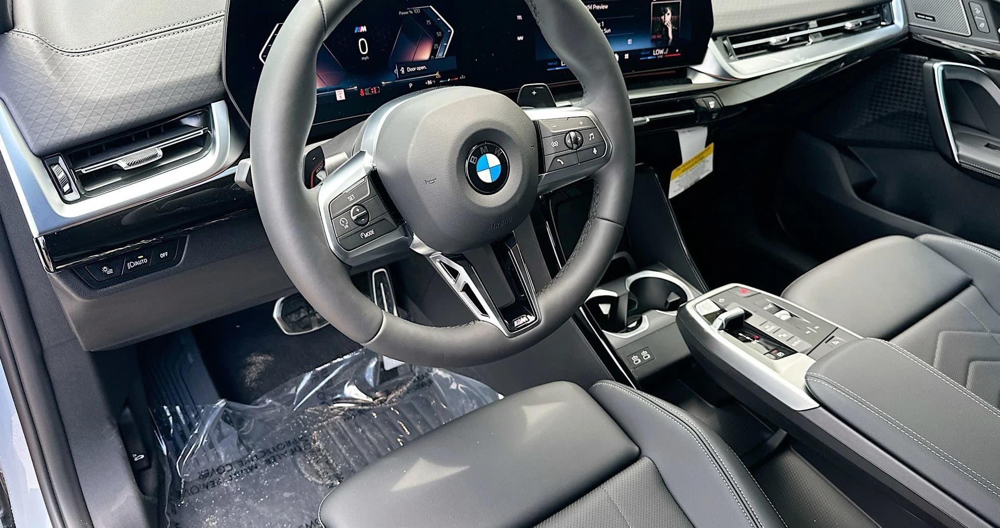 BMW X2 xDrive28i Sports Activity Coupe 2026 — side view