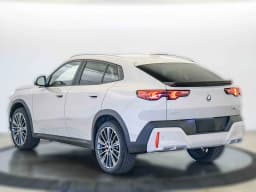 BMW X2 xDrive28i Sports Activity Coupe 2026 — side view