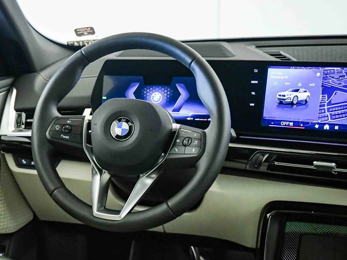 BMW X2 xDrive28i Sports Activity Coupe 2026 — side view