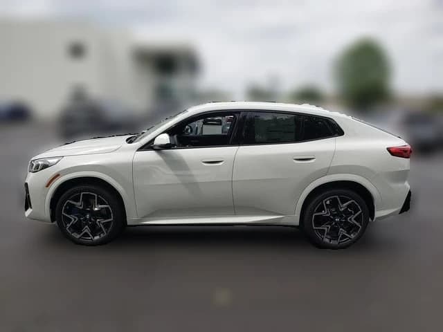 BMW X2 xDrive28i Sports Activity Coupe 2026 — side view